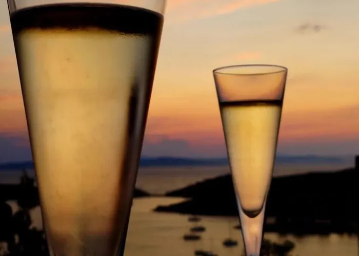 Villa Ambeli Luxury Schoinoussa