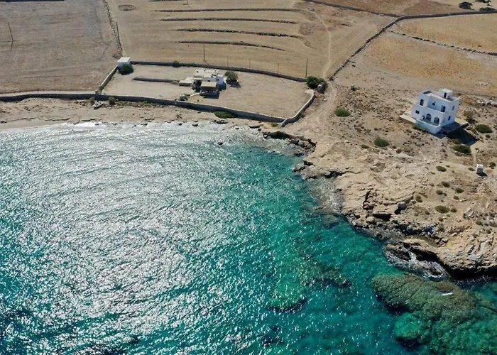 Ambeli Luxury Villa Schoinoussa